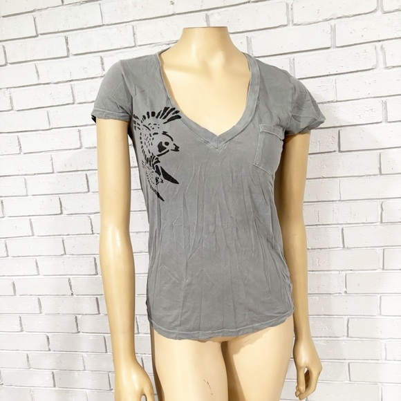 Urban Outfitters Hometown Heroes Graphic Tee - Picture 11 of 15